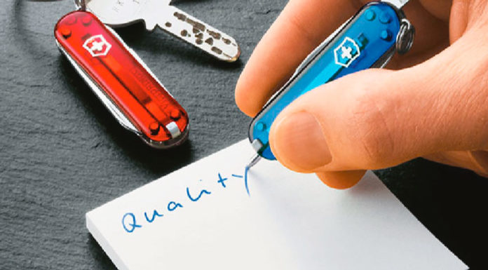 VICTORINOX Swiss Army