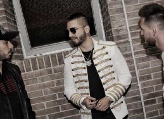 Maluma rodeado por figuras del fútbol mundial