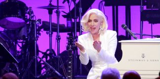 Lady Gaga reaparece en los escenarios