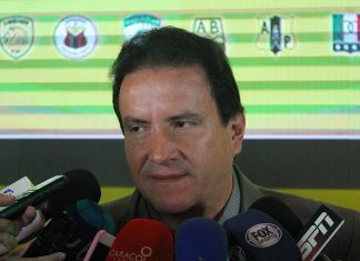 “Santa Fe tiene 14.000 hinchas, los demás son clasiqueros”, César Pastrana