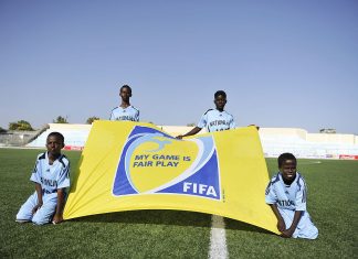 ¡NO MÁS INSULTOS A LOS FUTBOLISTAS!