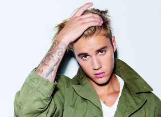 Justin Bieber agrede a un hombre en vía pública