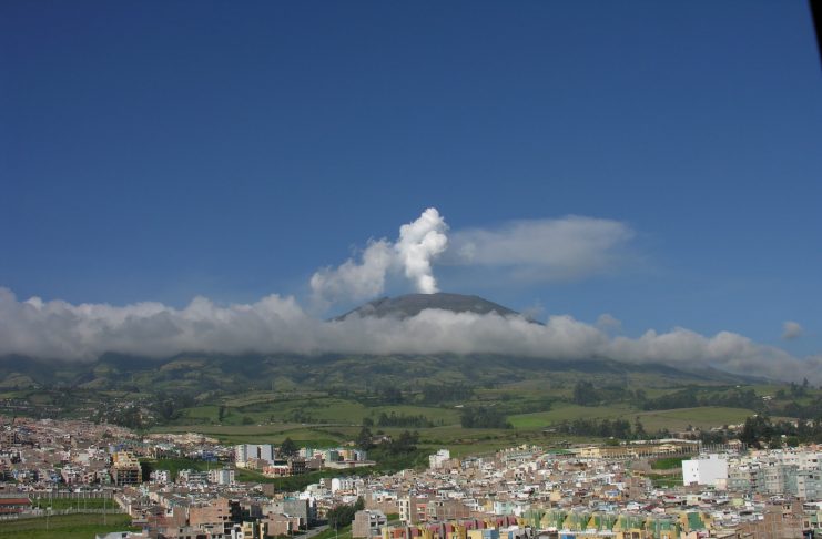 Pasto en alerta amarilla por actividad del volcán Galeras
