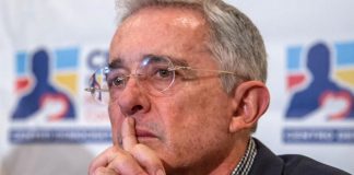 Álvaro Uribe Vélez es internado de urgencia tras un accidente