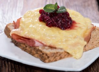 ¡Eyy! Universitario, desayuna todos los días