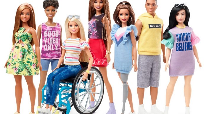 La nueva Barbie en silla de ruedas
