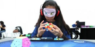 ¿Es posible armar un cubo rubik a ciegas?