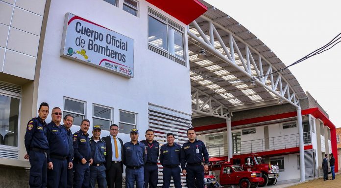 Soacha estrena carro de bomberos