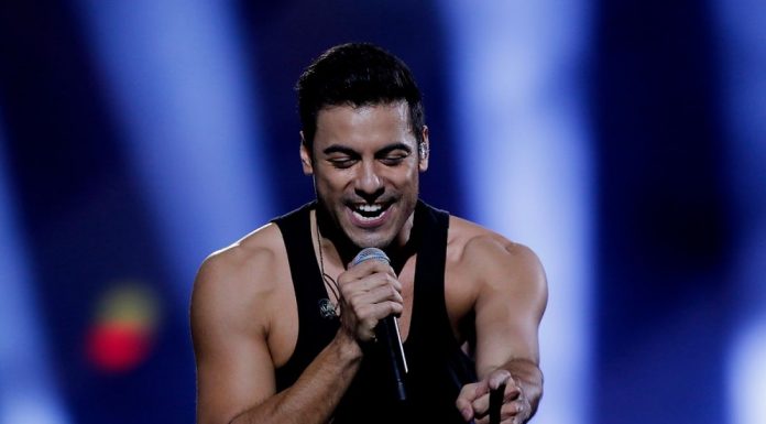 Carlos Rivera, ganador de dos gaviotas en Festival Viña del Mar 2019