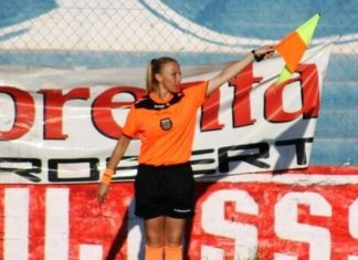 Con agua caliente, jueza de línea es agredida en Argentina