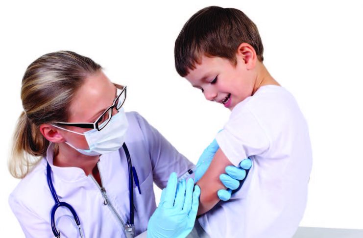 Vacunación domiciliaria en Cazucá