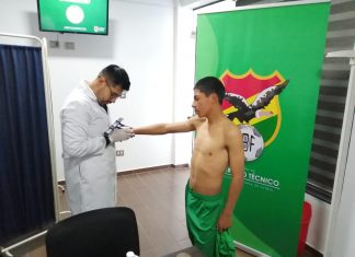 Pruebas médicas en el laboratorio de alto rendimiento de la FBF