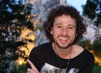 Padre de Luisito Comunica no pudo entrar a la UE por tener vacuna Sinovac luisito