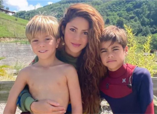 La cantante Shakira ¿Mejor en la tarima o en la cocina? La cantante Shakira