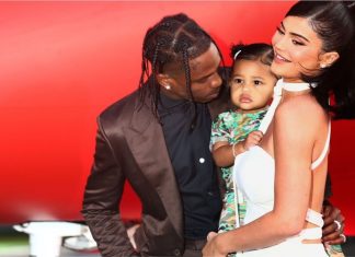 Kylie Jenner y Travis Scott: Bebé a bordo Kylie Jenner y Travis Scott