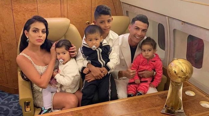 Cristiano Ronaldo: Ya no son cuatro ¡Son seis! Cristiano Ronaldo y su familia