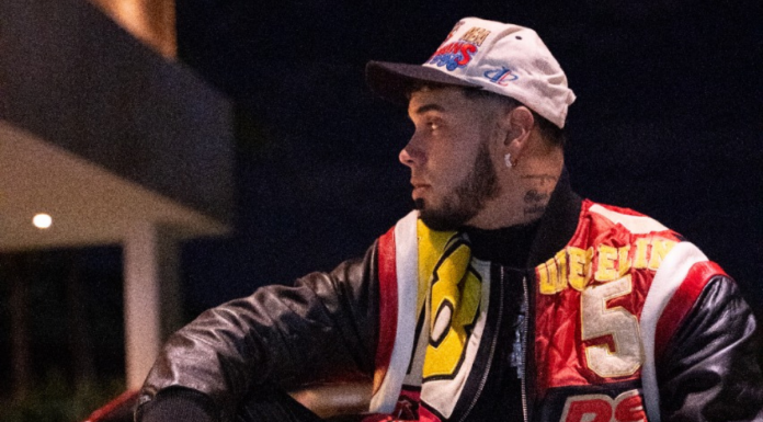 Anuel AA lanza su muy anticipado tercer álbum «Las leyendas nunca mueren» Anuel
