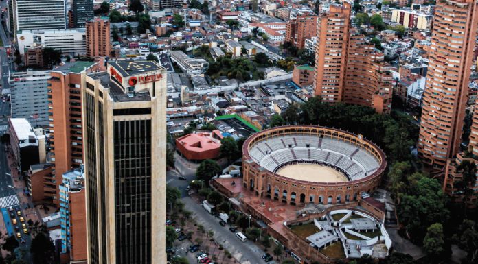 Viajando con MásQVer por la Atenas Suramericana Viajando con MásQVer por la Atenas Suramericana