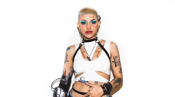 Cazzu presenta “C14TORCE V: Balada para un alien” Cazzu presenta “C14TORCE V: Balada para un alien”