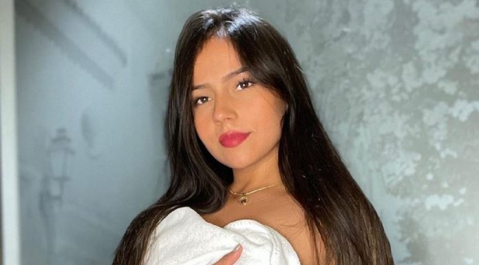 ¡Atención hombres! Aida Cortés dará una réplica de su parte íntima aida