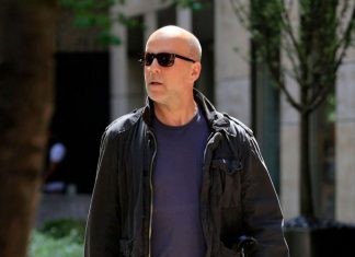 Papá, no te vistas como si fueras de uniforme, arriésgate con los colores Papá a la moda