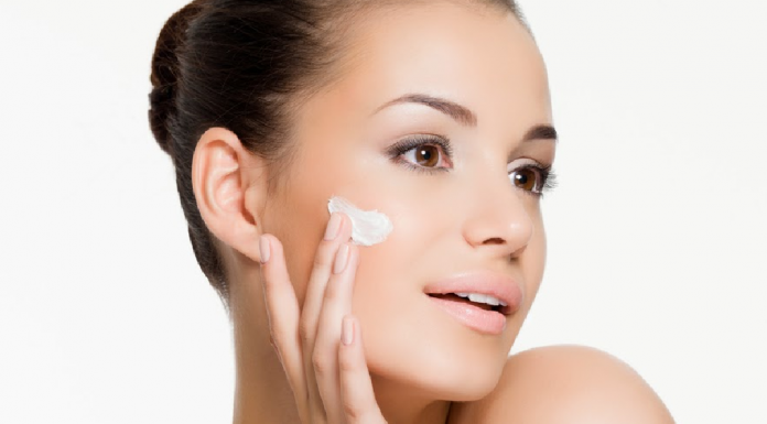 Cuide su piel aplicándose crema diariamente, siga estos consejos piel