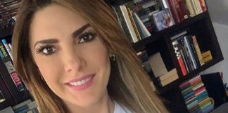 Ana Karina Soto maquilló a su mamá minutos antes de su funeral ana