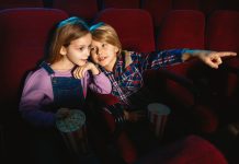 Una tarde de hermanos y películas, celebra este día con tu segundo ADN Películas