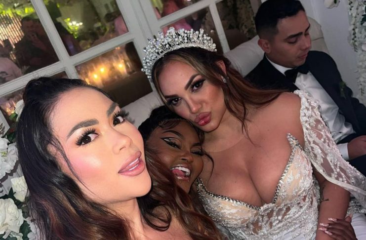 Con screenshots, Andrea Valdiri le saca los trapitos al sol a Epa Colombia andrea valdiri