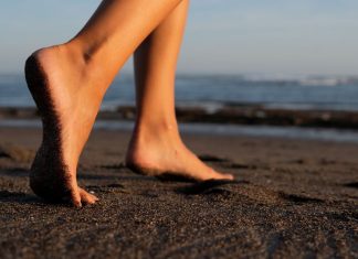 Cuida tus pies en estas vacaciones Pies en vacaciones