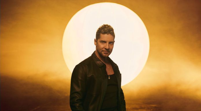 David Bisbal nos pone a jugar ajedrez con su nuevo álbum David Bisbal Ajedrez
