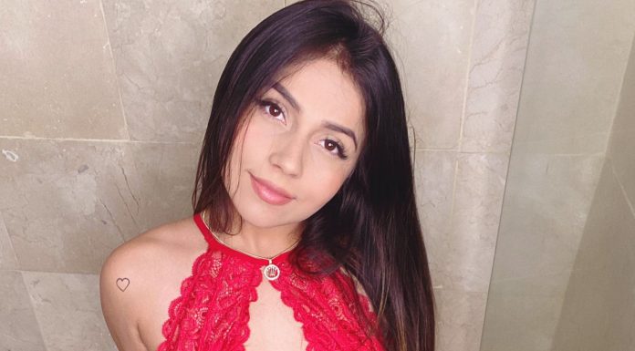 ¿A Aida Cortés ‘se le fue la mano’ con ligera lencería? Seguidores vieron de más Aida