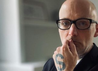 Moby presenta su álbum Resound NYC Moby