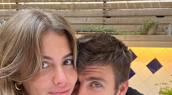 Borracha y tirada: Claramente, Clara Chía pasó gran vergüenza Borracha y tirada: vergonzosa noche para Clara Chía