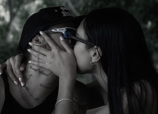 LA CANTANTE NATH SE LE DECLARA A SU MEJOR AMIGA