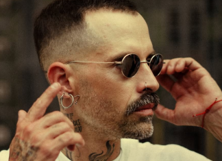 Mike Bahía arranca su gira 2025 con una explosiva fusión de salsa y su estilo único Mike Bahía